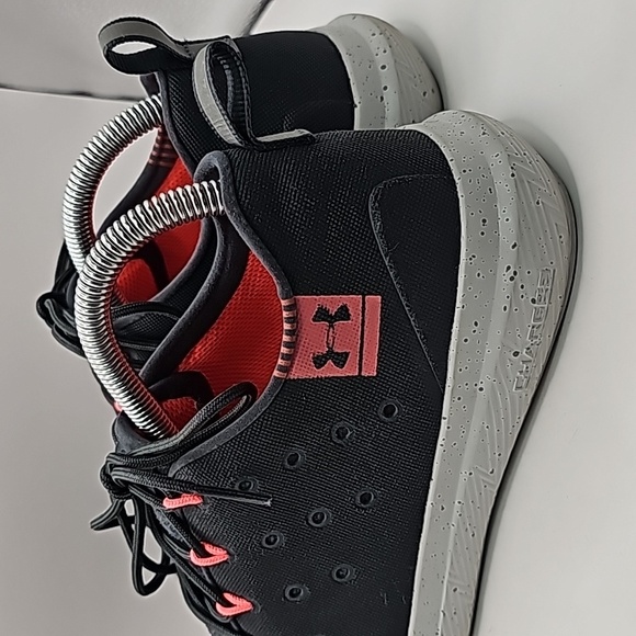 Under Armour Mens Sneakers Size 9 - Picture 3 of 9